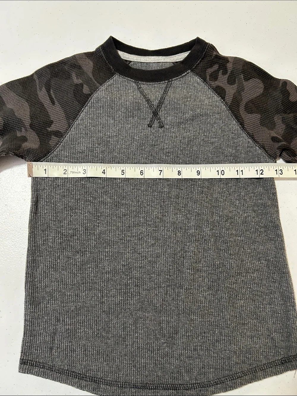Old Navy Boy’s Long Sleeve Thermal Tops Bundle Size XS (5)